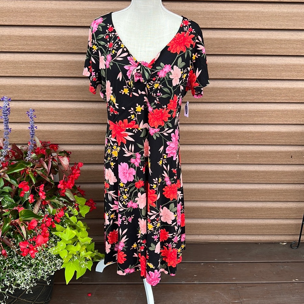 NWT Old Navy Black Floral Dress Size 1X Plus